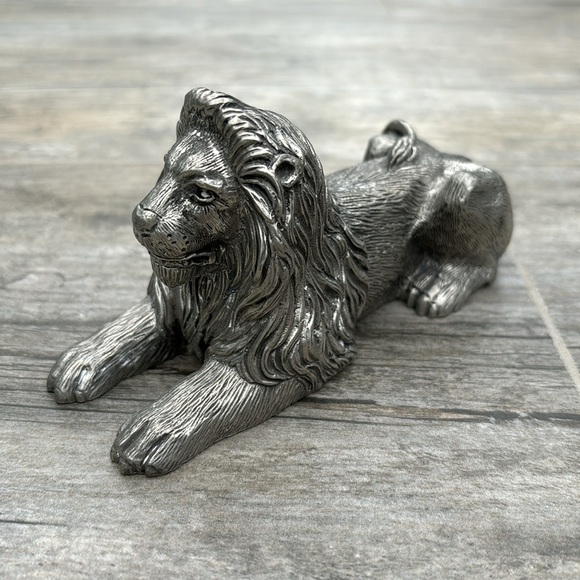 🦁 Royal Selangor Pewter Lion Collectible - Picture 3 of 6